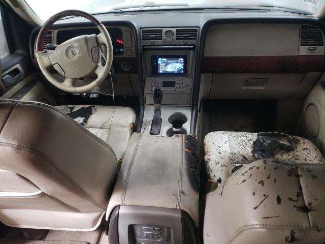 5LMFU28RX3LJ27119 - 2003 LINCOLN NAVIGATOR შავი ფოტო 8