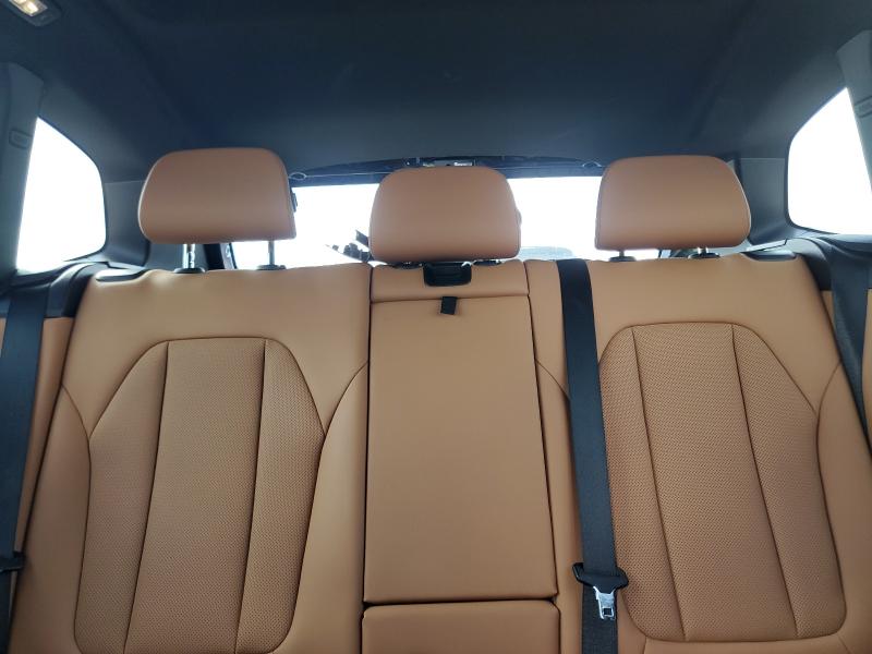 5UX43DP09R9U50033 - 2024 BMW X3 SDRIVE30I BLUE photo 10