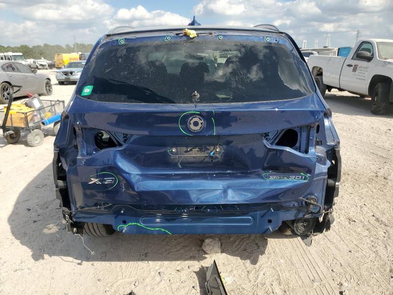 5UX43DP09R9U50033 - 2024 BMW X3 SDRIVE30I BLUE photo 6