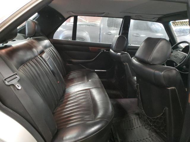 WDBCA35D2GA246302 - 1986 MERCEDES-BENZ 420 SEL TAN photo 10