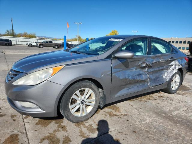 2013 HYUNDAI SONATA GLS, 