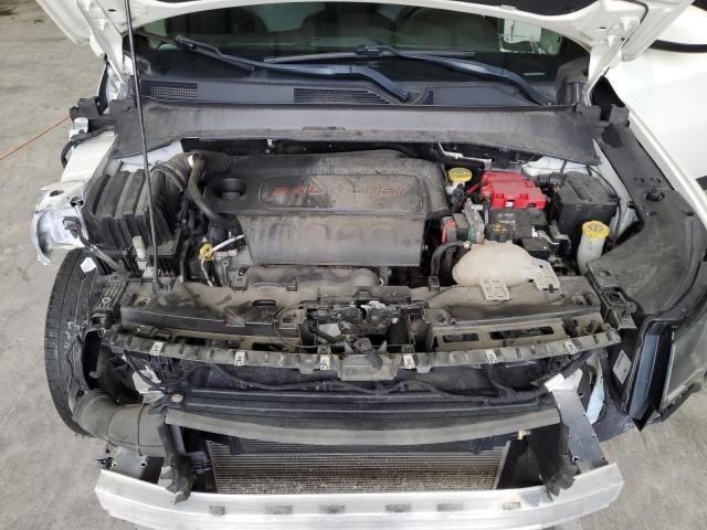 3C4NJDBB7KT733970 - 2019 JEEP COMPASS LATITUDE თეთრი ფოტო 12