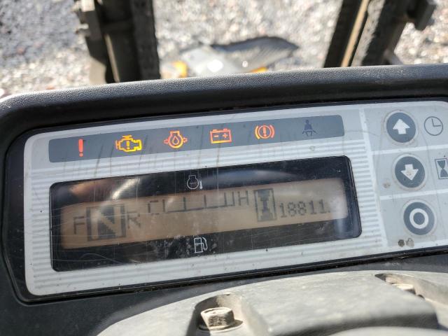 G414814 - 2012 NISSAN FORKLIFT SILVER photo 8