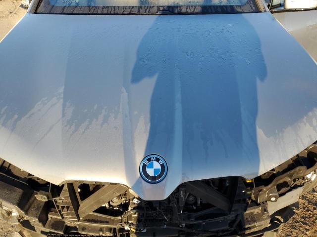 WB523CF03RCR15800 - 2024 BMW IX XDRIVE50 SILVER photo 11
