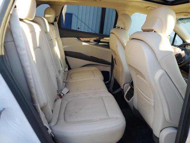 2LMPJ8LP6JBL46881 - 2018 LINCOLN MKX RESERVE Weiß Foto 11