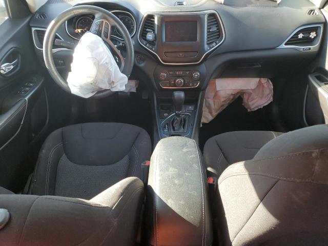 1C4PJLCBXKD312638 - 2019 JEEP CHEROKEE LATITUDE WHITE photo 8