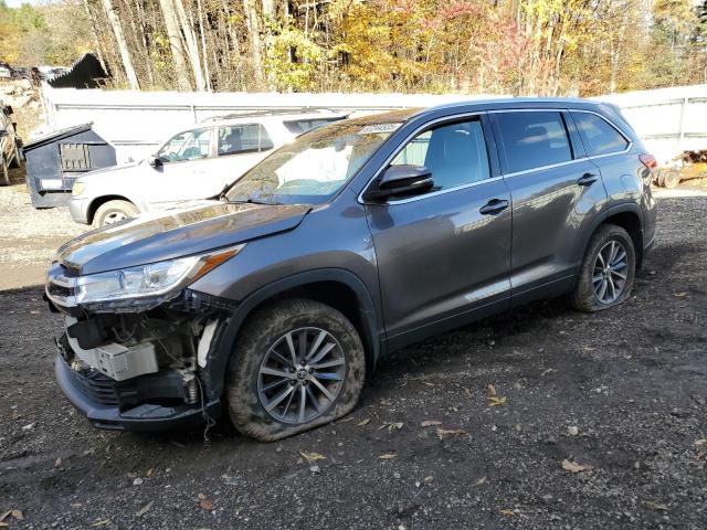 2019 TOYOTA HIGHLANDER SE, 