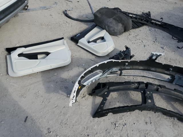 5LMCJ4C94HUL55228 - 2017 LINCOLN MKC BLACK LABEL Weiß Foto 13