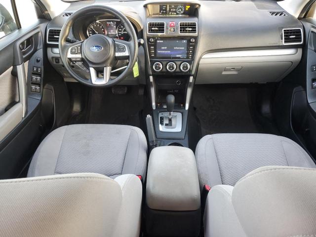 JF2SJAGC9JH530113 - 2018 SUBARU FORESTER 2.5I PREMIUM أبيض صورة 8