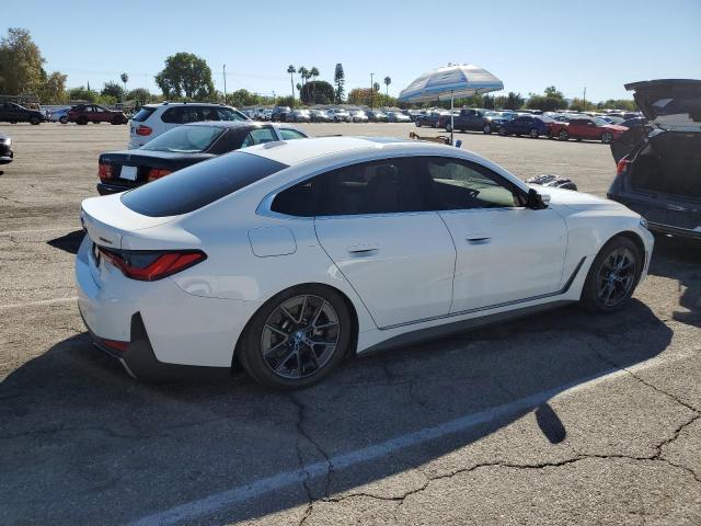 WBY43AW04RFR59223 - 2024 BMW I4 EDRIVE 35 WHITE photo 3