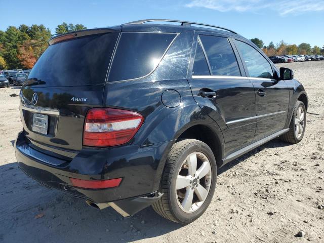 4JGBB8GB7BA675295 - 2011 MERCEDES-BENZ ML 350 4MATIC BLACK photo 3