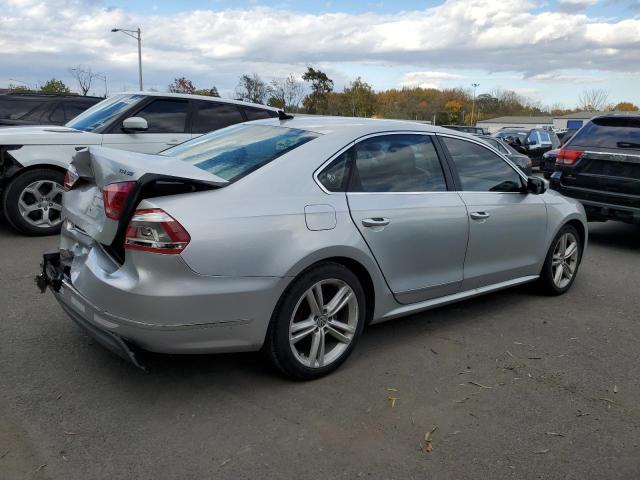 1VWBN7A34EC012750 - 2014 VOLKSWAGEN PASSAT SE SILVER photo 3