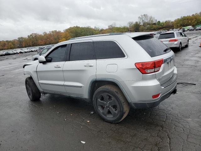 1J4RR4GG0BC641345 - 2011 JEEP GRAND CHER LAREDO ვერცხლისფერი ფოტო 2