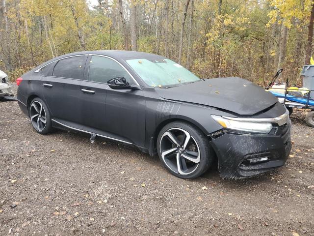 1HGCV1F95JA803927 - 2018 HONDA ACCORD TOURING BLACK photo 4