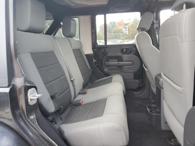 1J4BA5H11AL153027 - 2010 JEEP WRANGLER U SAHARA BLACK photo 10