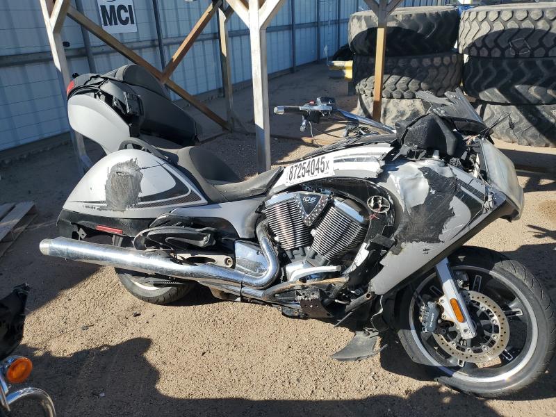 5VPSW36N5B3002969 - 2011 VICTORY MOTORCYCLES VISION TOUR Gümüş foto 1