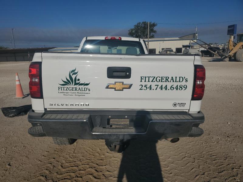 1GC0CUEG8JZ256002 - 2018 CHEVROLET SILVERADO C2500 HEAVY DUTY WHITE photo 6