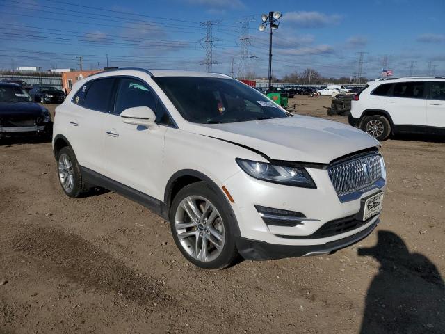 5LMTJ3DH7KUL50547 - 2019 LINCOLN MKC RESERVE თეთრი ფოტო 4