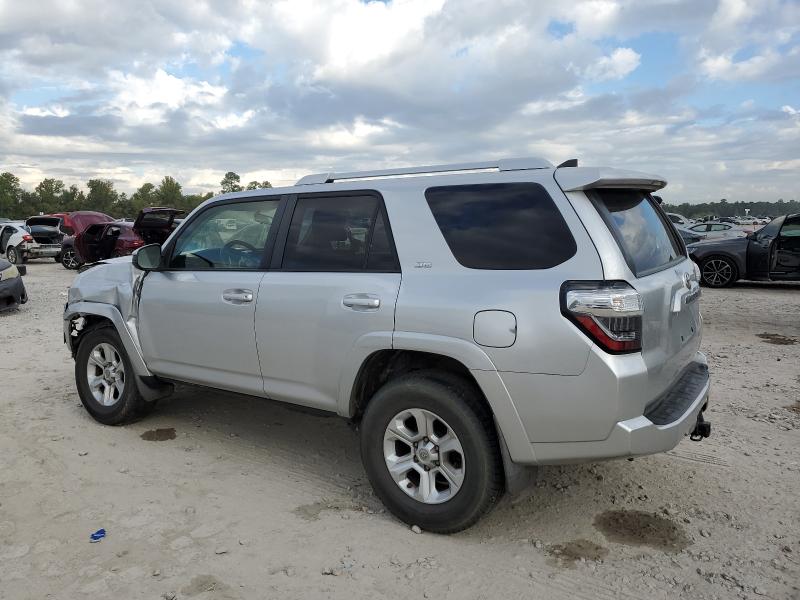 JTEZU5JR3J5166728 - 2018 TOYOTA 4RUNNER SR5 ვერცხლისფერი ფოტო 2