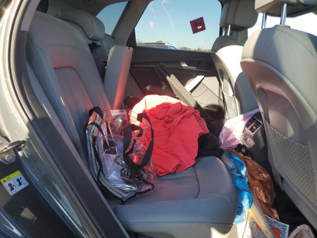 WA1BNAFY8J2024432 - 2018 AUDI Q5 PREMIUM PLUS BLACK photo 11