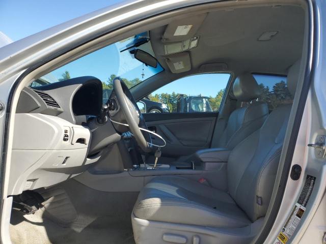 4T4BF3EKXBR097885 - 2011 TOYOTA CAMRY BASE SILVER photo 7