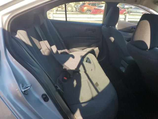 5YFB4MDE3RP111123 - 2024 TOYOTA COROLLA LE SILVER photo 10