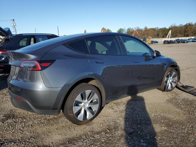 7SAYGDEE2PF873855 - 2023 TESLA MODEL Y GRAY photo 3
