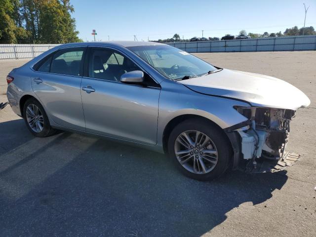 4T1BF1FK0GU171187 - 2016 TOYOTA CAMRY LE SILVER photo 4