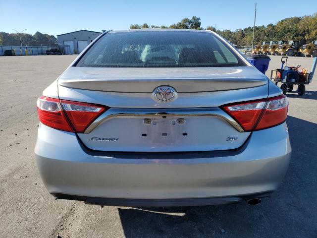 4T1BF1FK0GU171187 - 2016 TOYOTA CAMRY LE SILVER photo 6