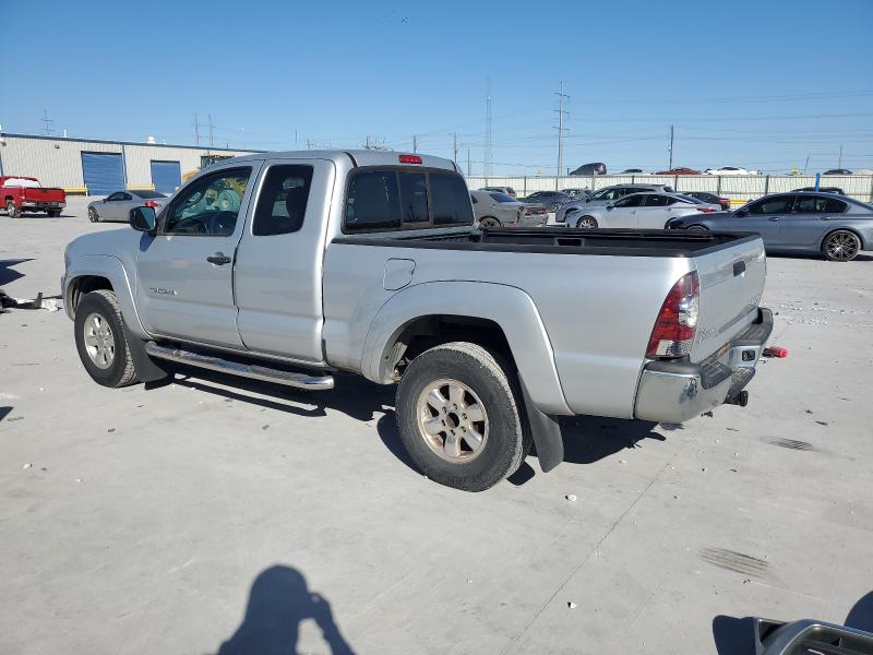 5TETX62N09Z664476 - 2009 TOYOTA TACOMA PRERUNNER ACCESS CAB SILVER photo 2