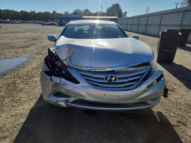 5NPEB4AC1BH088045 - 2011 HYUNDAI SONATA GLS 银色 照片 5