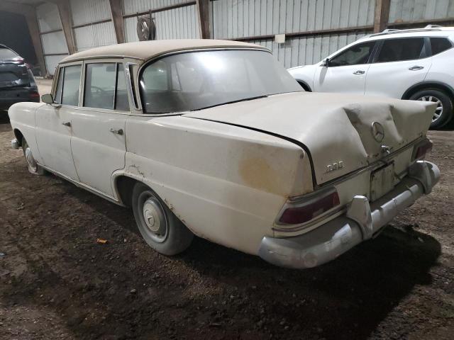 11001112010863 - 1966 MERCEDES-BENZ 230 WHITE photo 2