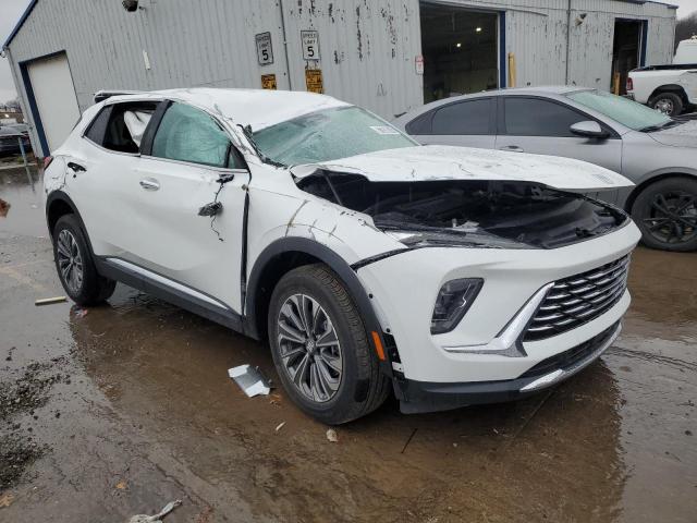 LRBFZME47RD067086 - 2024 BUICK ENVISION PREFERRED თეთრი ფოტო 4