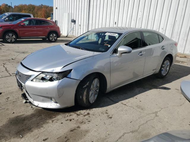 2013 LEXUS ES 300H, 