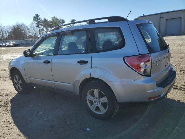 JF2SH6BC2AH909941 - 2010 SUBARU FORESTER XS Srebrny zdjęcie 2
