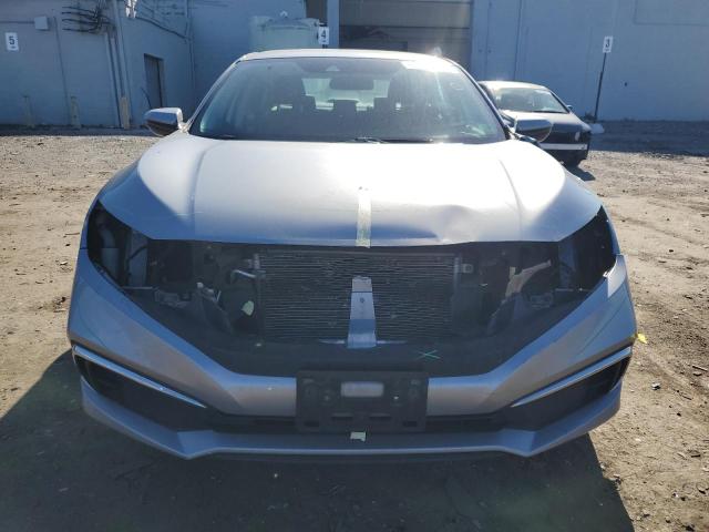 19XFC2F65KE037628 - 2019 HONDA CIVIC LX 银色 照片 5