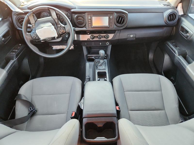 5TFAX5GN2JX108658 - 2018 TOYOTA TACOMA DOUBLE CAB GRAY photo 8