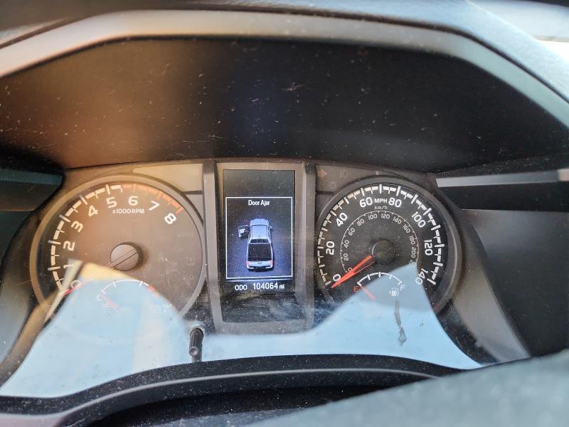 5TFAX5GN2JX108658 - 2018 TOYOTA TACOMA DOUBLE CAB GRAY photo 9