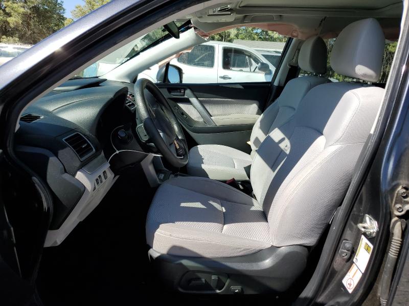JF2SJAGC6JH475832 - 2018 SUBARU FORESTER 2.5I PREMIUM Grau Foto 7
