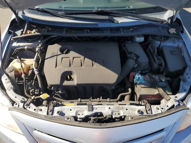 2T1BU4EE4CC796481 - 2012 TOYOTA COROLLA BASE SILVER photo 11