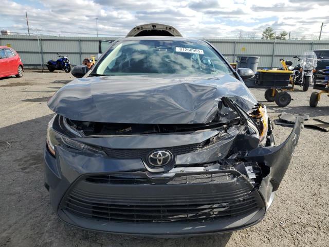 5YFB4MDE3RP161441 - 2024 TOYOTA COROLLA LE 灰色 照片 5