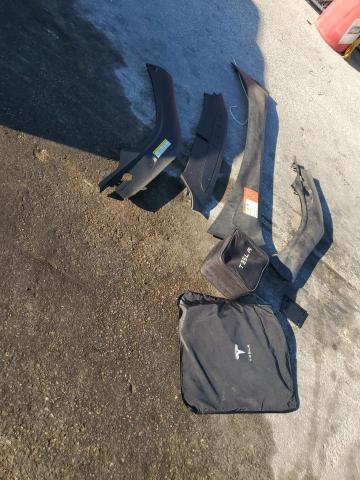 5YJXCAE22GF004875 - 2016 TESLA MODEL X GRAY photo 12