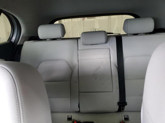 WDCTG4EB8LU026430 - 2020 MERCEDES-BENZ GLA 250 Srebrny zdjęcie 10