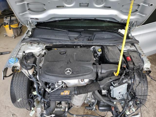 WDCTG4EB8LU026430 - 2020 MERCEDES-BENZ GLA 250 Srebrny zdjęcie 12