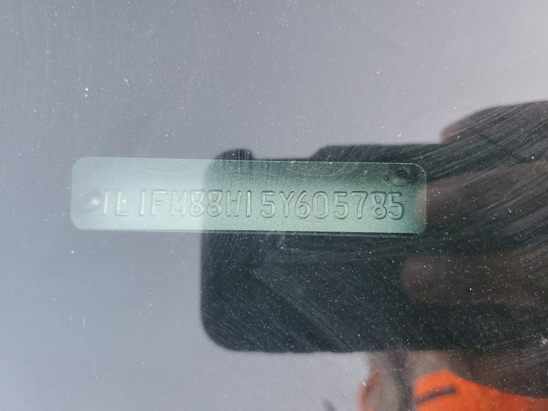 1L1FM88W15Y605785 - 2005 LINCOLN TOWN CAR EXECUTIVE Czarny zdjęcie 12