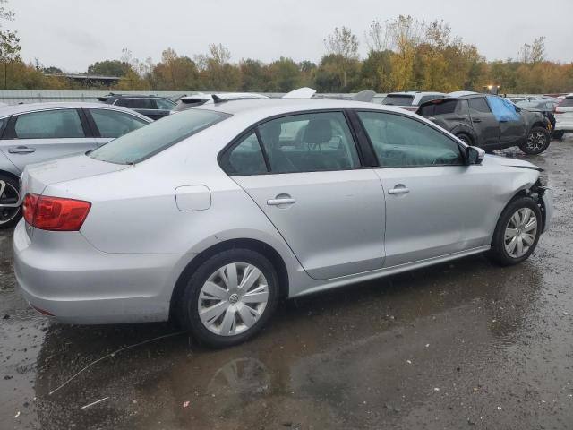 3VWD17AJXEM238647 - 2014 VOLKSWAGEN JETTA SE SILVER photo 3