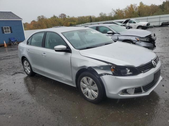 3VWD17AJXEM238647 - 2014 VOLKSWAGEN JETTA SE SILVER photo 4