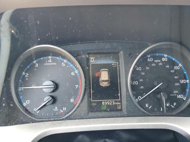 JTMBFREV0JJ729756 - 2018 TOYOTA RAV4 LE 灰色 照片 9