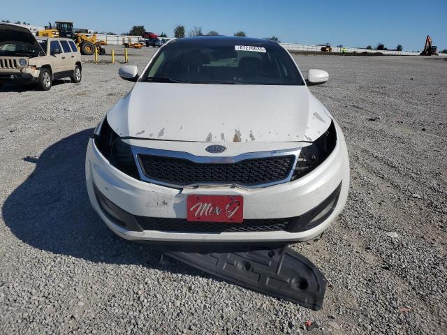 5XXGN4A75CG086802 - 2012 KIA OPTIMA EX Weiß Foto 5