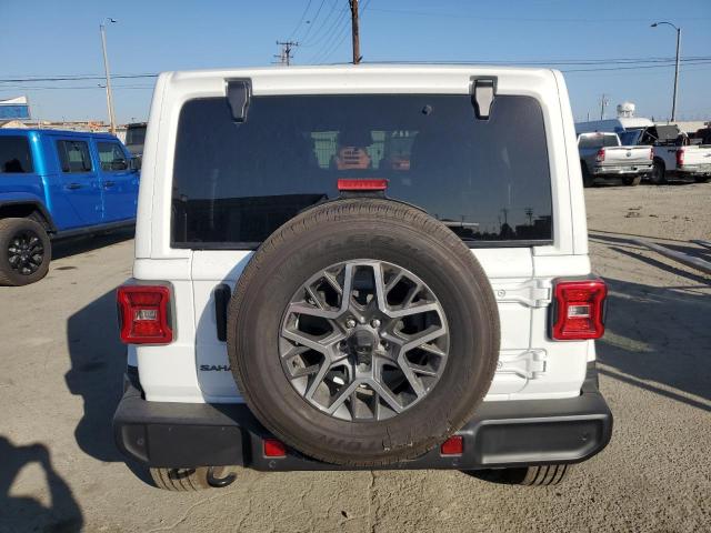 1C4PJXEN9SW609774 - 2025 JEEP WRANGLER SAHARA Blanco foto 6